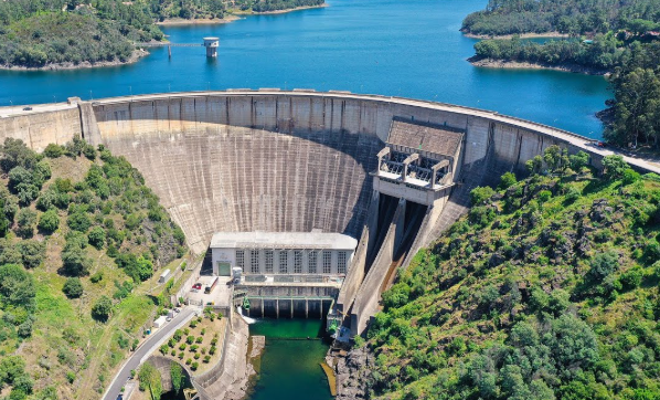 dam